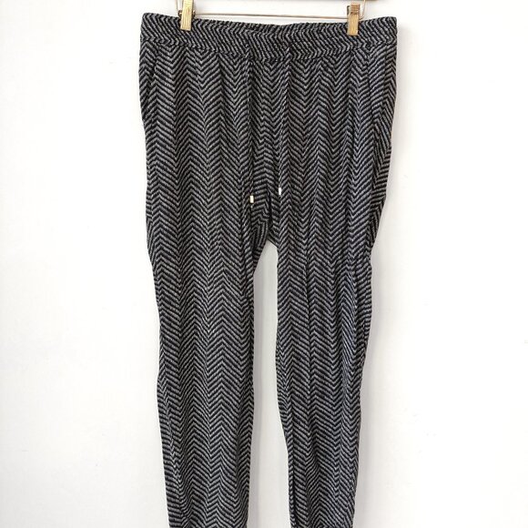 Old Navy chevron stripe pull on taper leg pants sz M - Picture 1 of 5